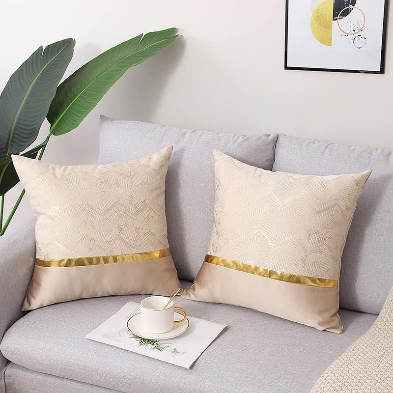 Coeufuedy أغطية وسائد زخرفية مقاس 18×18 بوصة، لون بيج وذهبي، جلد، خطوط، ترقيع، جاكار، كيس وسادة فاخر، غطاء وسادة مربع حديث فاخر للأريكة والأرائك وغرفة المعيشة وغرفة النوم، طقم من قطعتين - Image 2