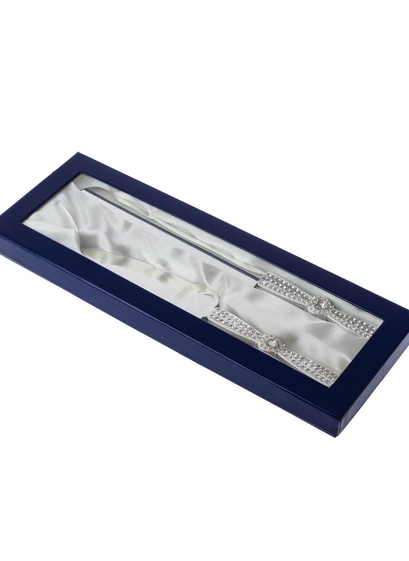Cake cutting kit consists of a knife and a shovel
