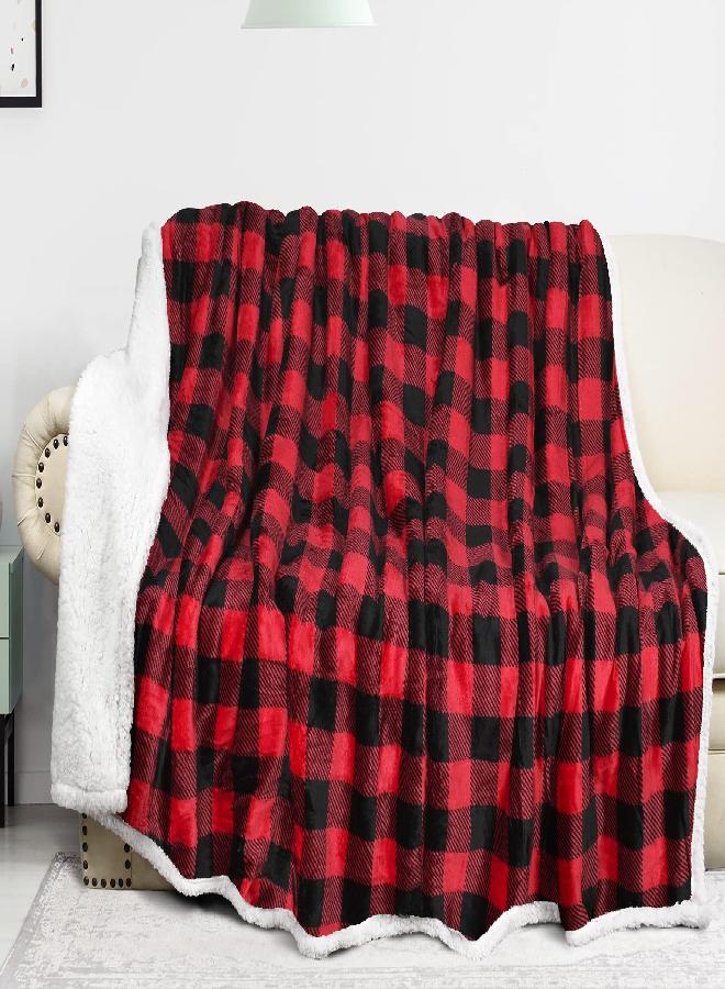 Catalonia Catalonia Buffalo Plaid Sherpa Throw Blanket, Red Black Checkered Holiday Throws for Couch Sofa Cabin Decor | Soft, Warm, Comfy, Fuzzy, Snuggle | 60x50 Inches, Christmas Blanket - Image 3