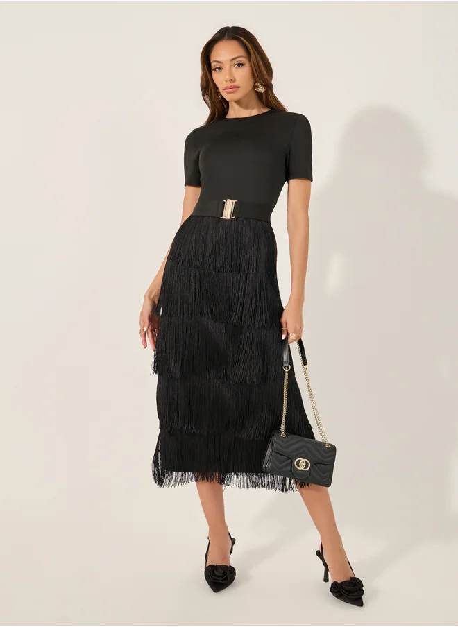 Styli Styli Fringe Hem Detail Short Sleeves Sheath Midi Dress