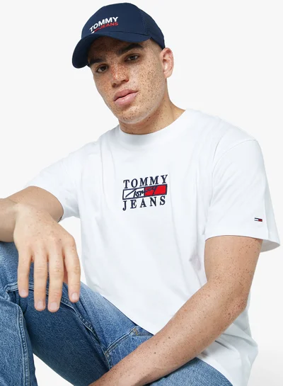 TOMMY JEANS Logo Crew T-Shirt