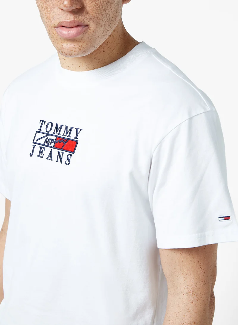 TOMMY JEANS Logo Crew T-Shirt