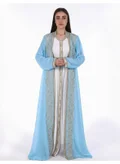 البنت الشرقية أزرق