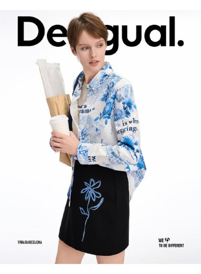 DESIGUAL قميص نسائي بأكمام طويلة مزين بطبعة زهور وقصة فضفاضة مع ياقة - Image 1