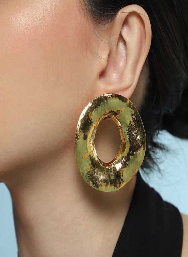 SOHI Women The Myzo Statement Earrings | California Gold Colour | One-Size | Metallic Alloy Material | Push Back Closure | Earrings For Casual - Image 3