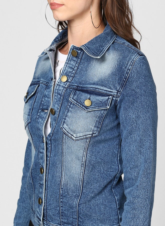 StyleStone جاكيت جينز نسائي أزرق سادة من ستايل ستون مع ياقة منتشرة وإغلاق بأزرار - Image 2