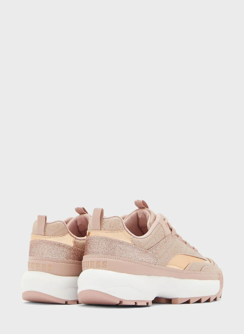 GUESS Kaysie Low Top Sneaker