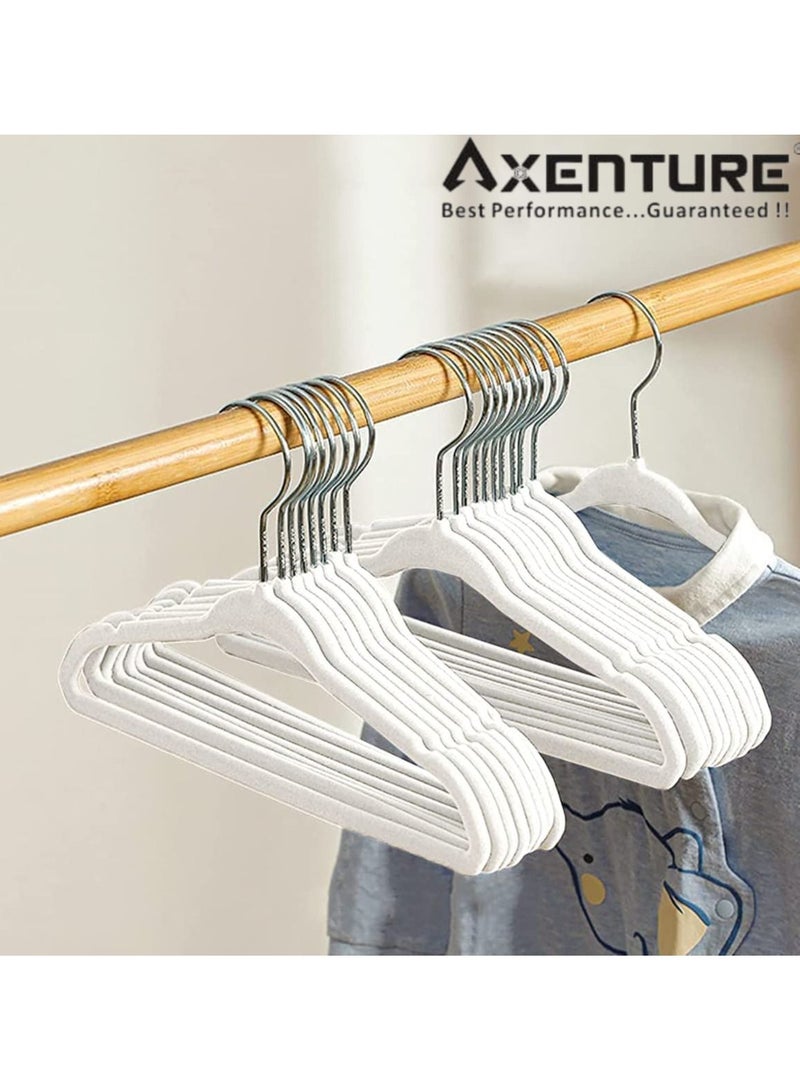 أكسنتشر شماعة ملابس مخملية للأطفال، 50 عبوة، منظمات رفيعة للغاية لتوفير المساحة، شماعات حضانة غير قابلة للانزلاق للأطفال والرضع والأطفال الصغار (أبيض) - Image 3