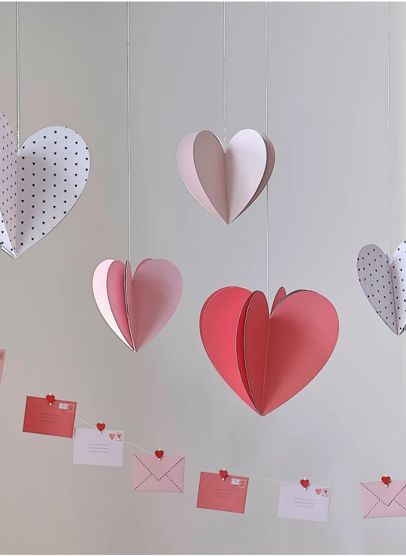 Ginger Ray Hearts Hanging Decorations Set Of 5 Paper