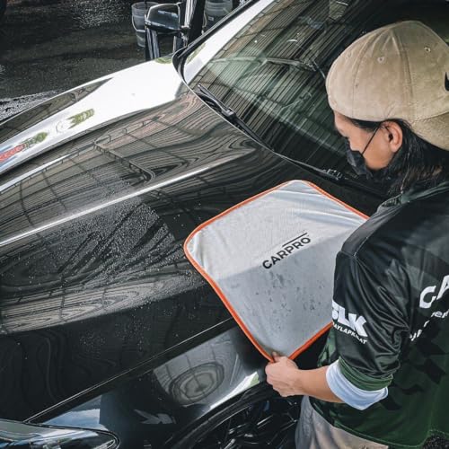 CARPRO DHydrate Drying Towel: Car Wash Towel for Spotless Shine, Microfiber Edge, Lint & Tag Free, Cleaning Cloth - 20" x 20" (Pack of 1) - Image 5