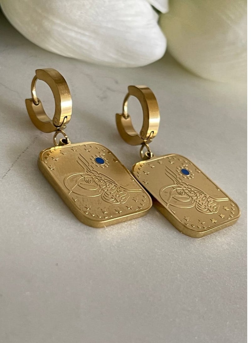 لاكجيريا أقراط من الفولاذ الأزرق مع تفاصيل حجرية على طراز المجوهرات - Image 1