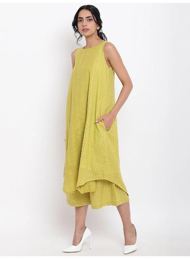 ترو برونز طقم كورتا قطني أخضر بألواح