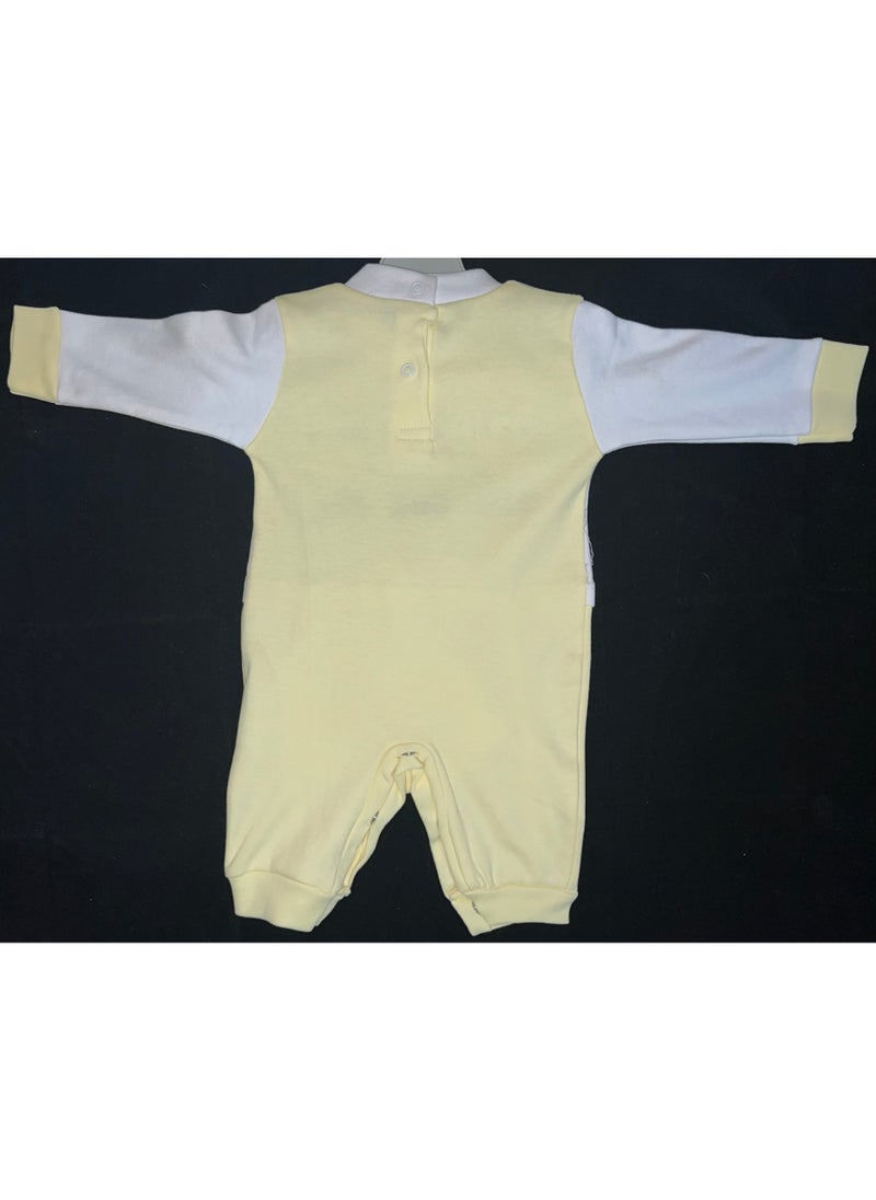 Generic - New Born Baby clothes kit set of 4 pieces - Image 1