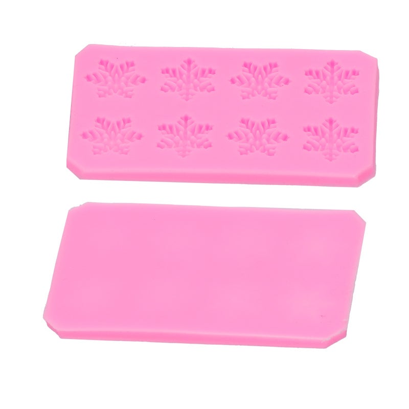 Snowflake Molds: 5 Different Shapes Silicone Mold - No Viscous Design Flexible Mold for Cake Decoration, Chocolate Making - Image 3