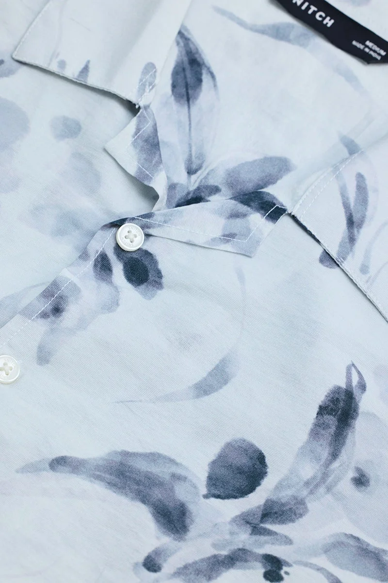 سنيتش قميص أزرق مطبوع كبير الحجم