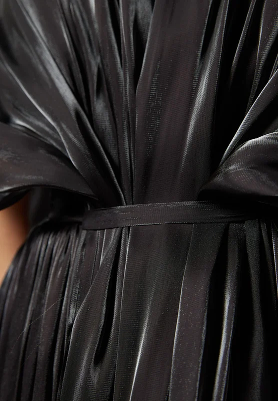 امري Pleated Chiffon Dress