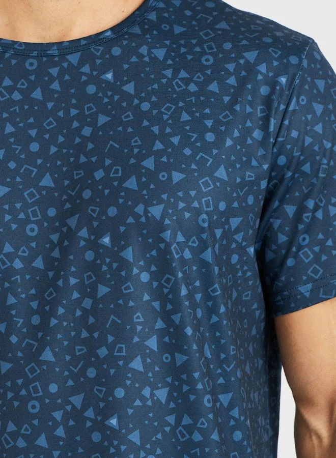 Styli Styli All-Over Printed T-Shirt and Shorts Pyjama Set