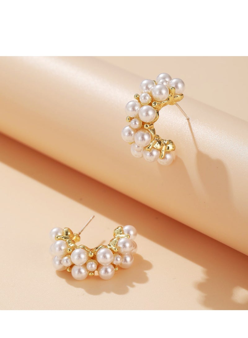 sweet pearl C - shaped hoop earrings, French - style, with a high - end sense, gentle and sweet, niche, suitable for commuting  - Image 4