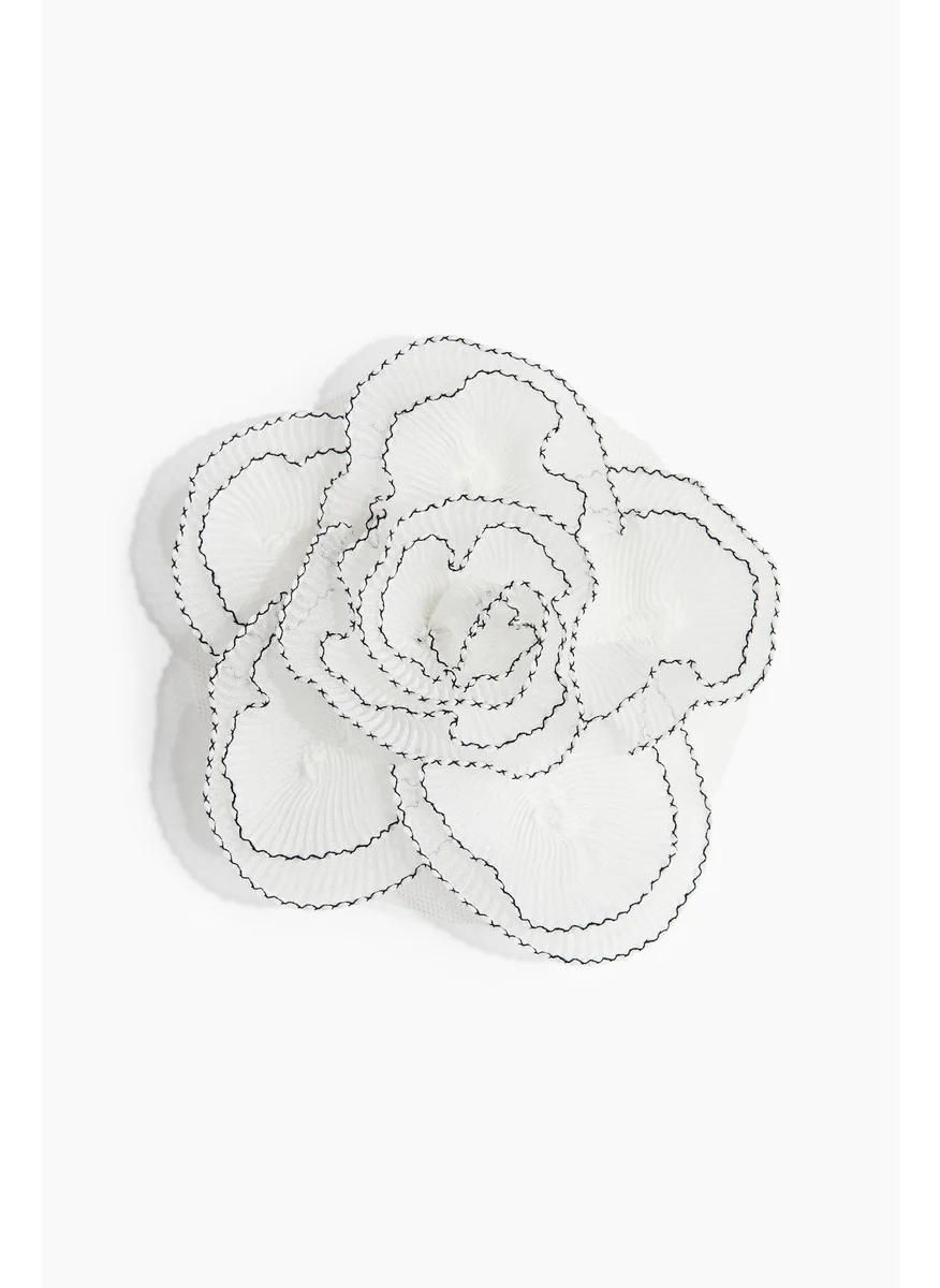 H&M Flower Brooch
