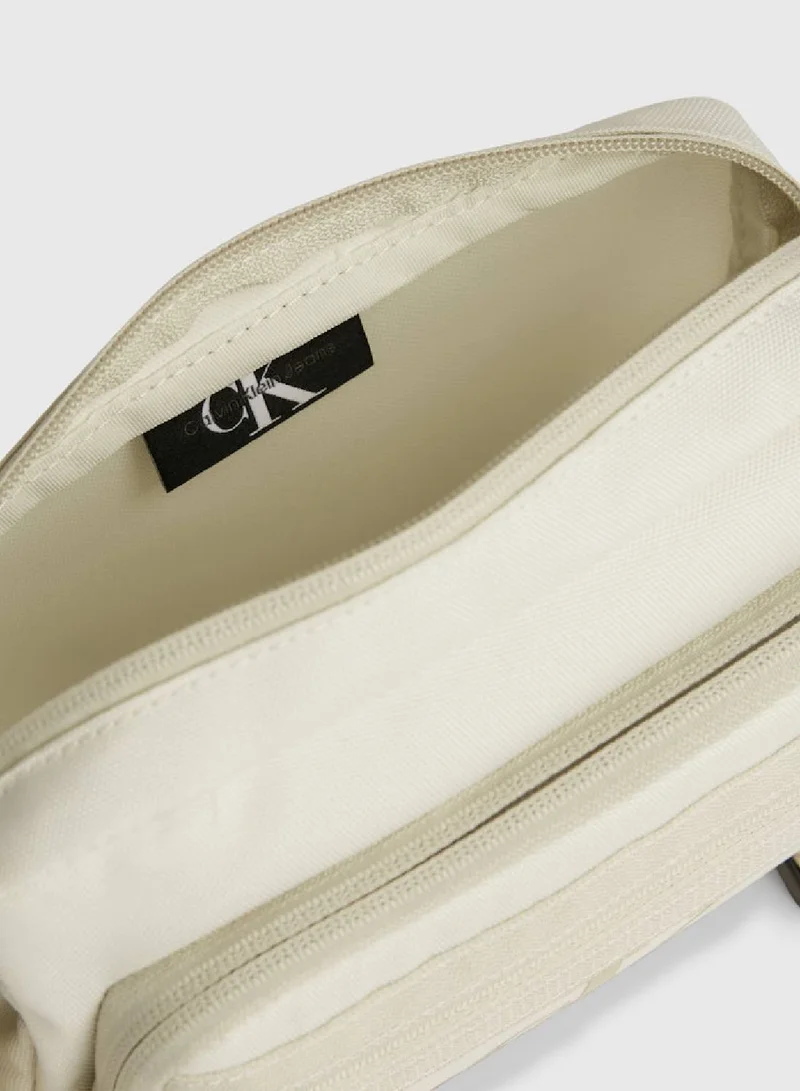 Calvin Klein Jeans Sports Essential Crossover Bag - Polyester, Beige