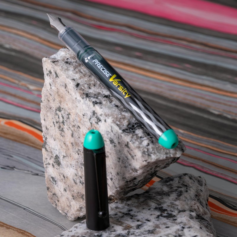 PILOT قلم بايلوت 90029 قلم حبر سائل مسبق التعبئة بدقة، نقطة متوسطة، قلم حبر من الفولاذ المقاوم للصدأ، أسود/أزرق/أحمر/وردي/أخضر/بنفسجي/تركواز، 7 قطع في حقيبة - Image 5