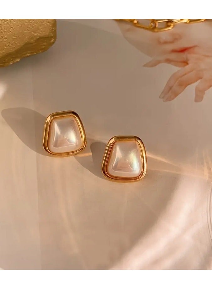 Home Clearance Sale Vintage Elegant Square Imitation Pearl Stud Earrings for Women - Hypoallergenic 925 Sterling Silver Ear Needle, Alloy Base, Daily Wear Fashion Jewelry, All Season Accessory  - Image 4
