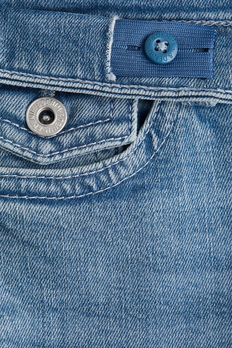 اتش اند ام جينز بخصر منخفض وساق بحافة واسعة