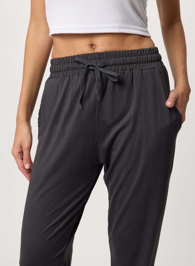 REALESSENTIALS Women's Plus Size Just My Lounge Joggers Soft Sleepwear Pajamas Loungewear Yoga Pants Active Athletic Track Running Workout Casual Ladies Yoga Sweatpants Pockets, Set 2, 3X, Pack of 3 - Image 4