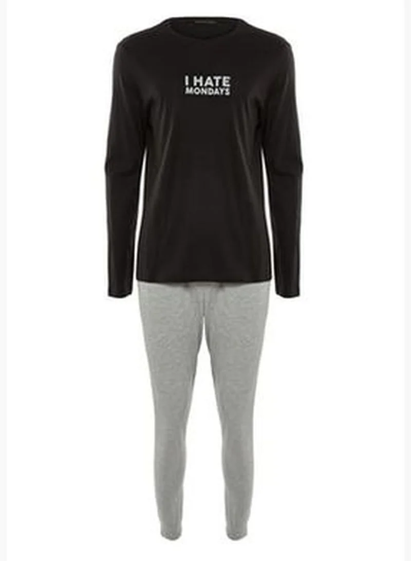 trendyol Men's Black Slogan Printed Regular Fit Knitted Pajamas Set.
