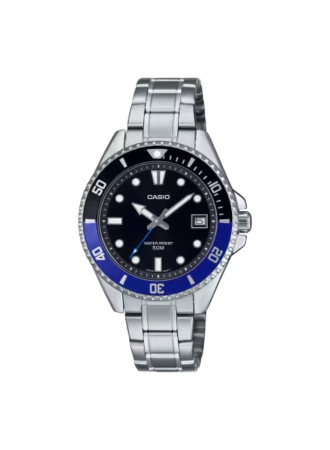 Casio MDV-10D-1A2VDF Men's Diver Watch – Black Dial , Metal Strap , Blue Unidirectional Rotating Bezel , 200M Water Resistant , Luminous Hands , Quartz Movement