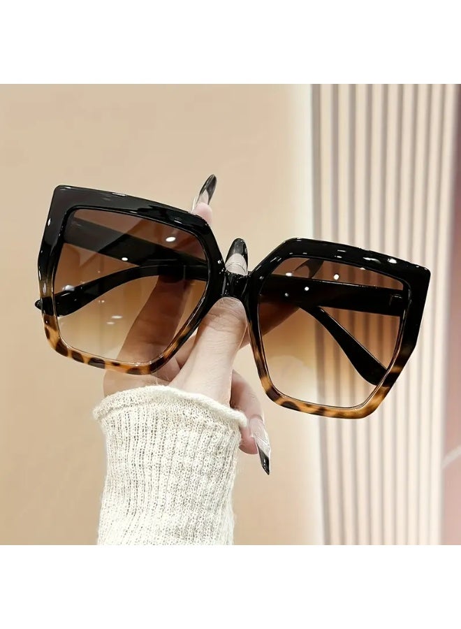 SCENT HOUSE 1pc Large Square Fashion Glasses for Women Men (Includes eyeglass case),sunglasses - Image 1