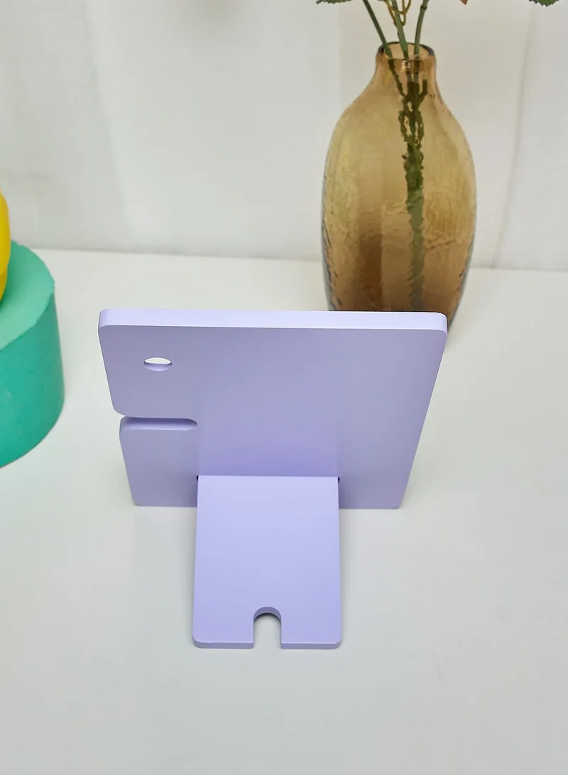 Typo Collapsible Tech Hub