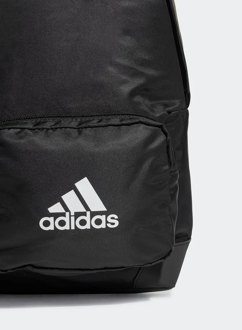 adidas شنطة ظهر بشعار الماركة