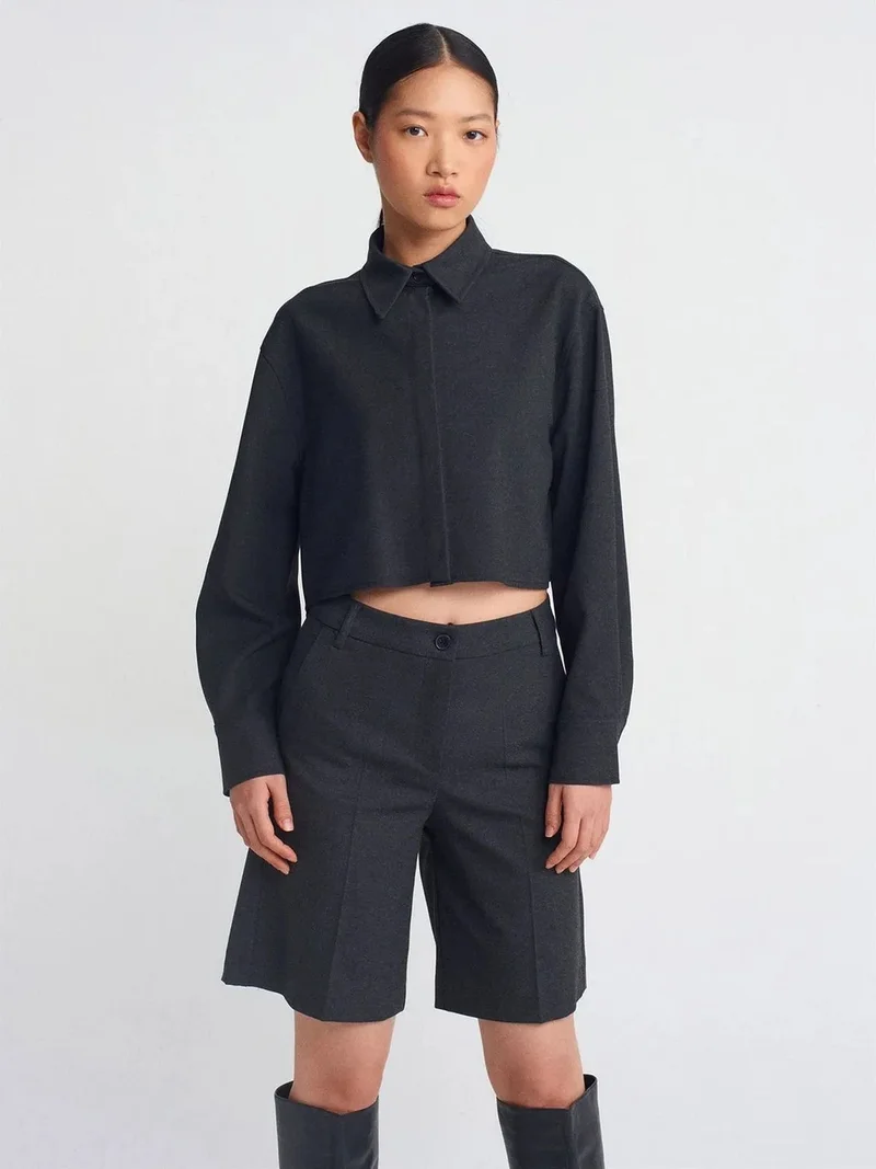 ديلفين Dilvin Women's Cropped Loose-Fit Button Shirt