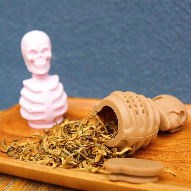Kakeah 2 Skull Tea Infusers for Loose Tea, Food Grade Silicone Hot Tea Strainers for More Enjoyable Tea Times with Friends and Family(White and Pink) - Image 4