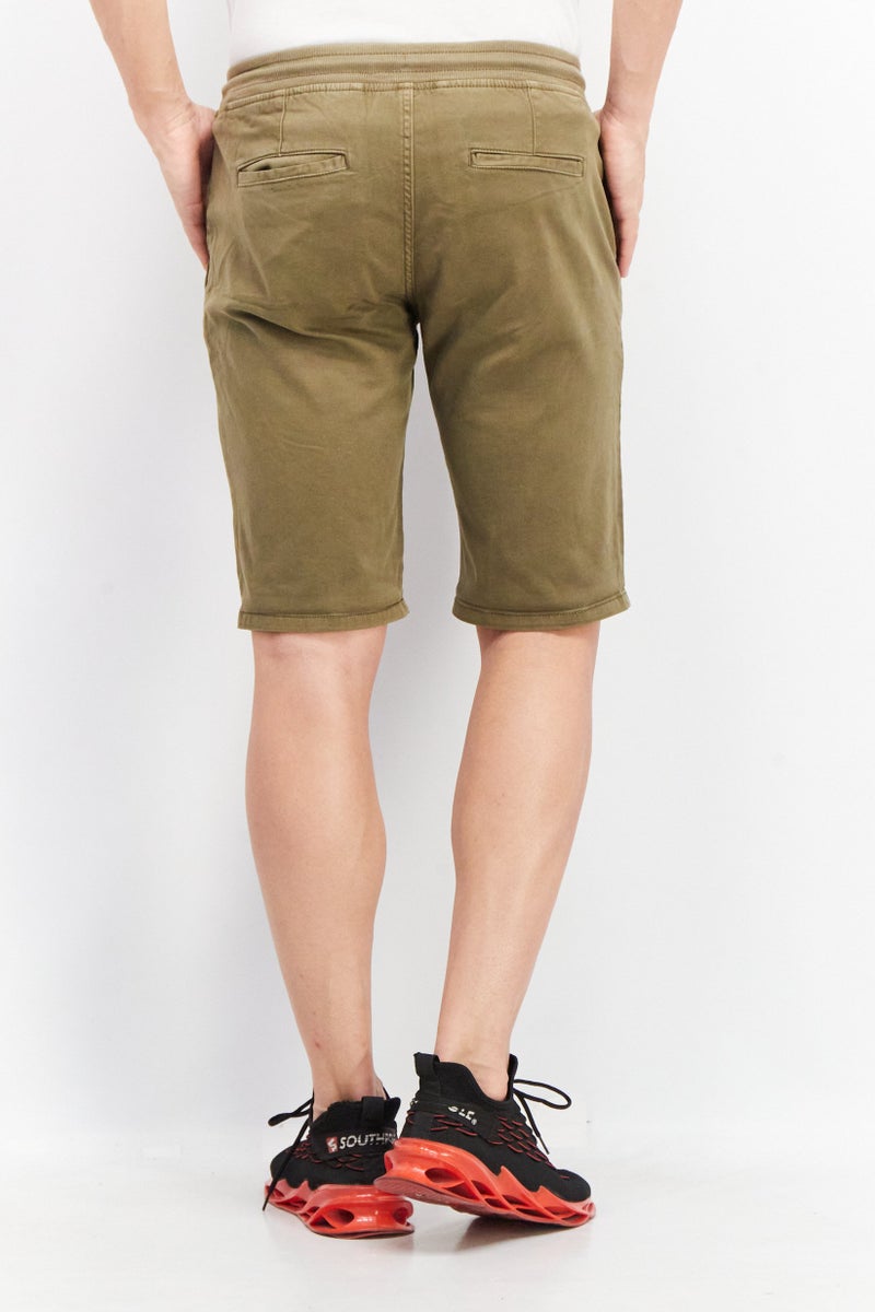 Celio شورتات أساسية بسيطة للرجال، زيتوني - Image 4