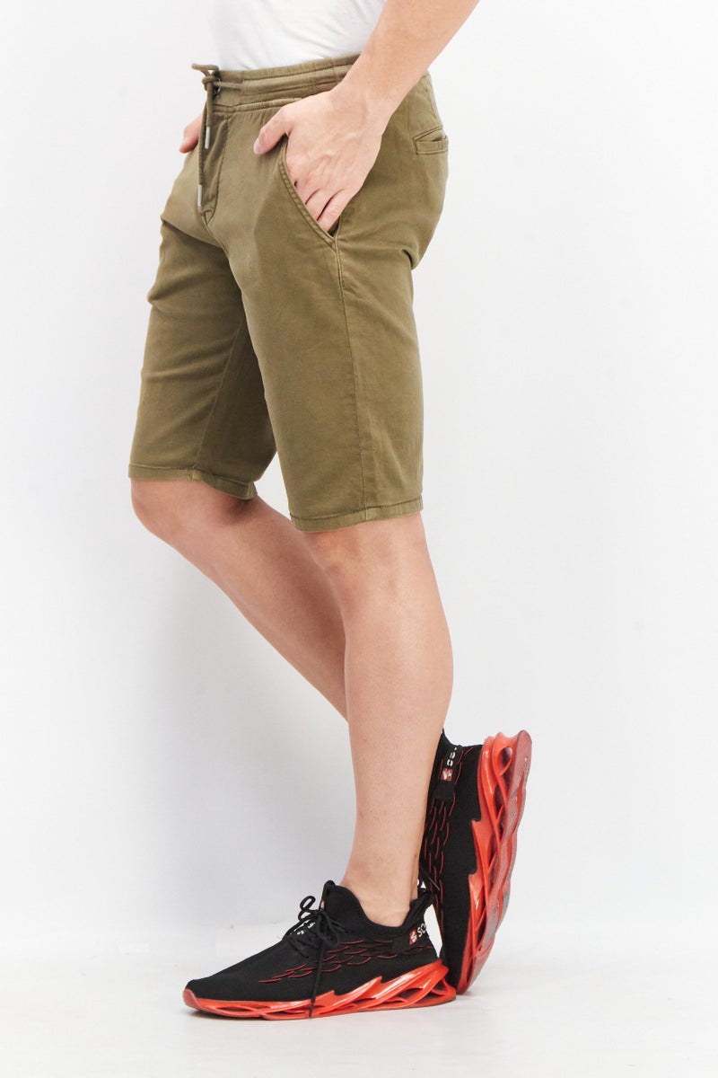 Celio شورتات أساسية بسيطة للرجال، زيتوني - Image 3