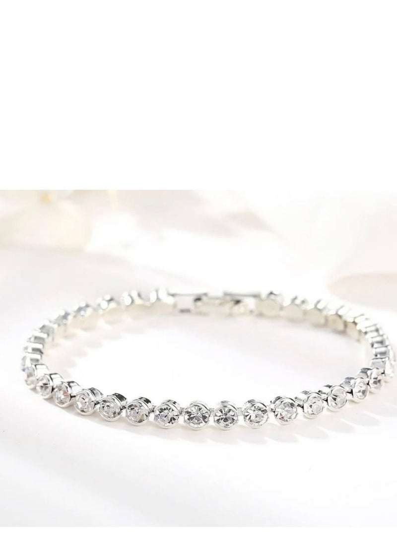  BOUNDS - Stylish silver bangles - Image 1