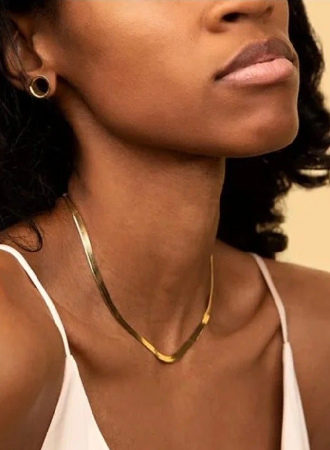 لاكجيريا قلادة سلسلة ثعبان ذهبية مطلية بالفولاذ المقاوم للصدأ عيار 18 قيراط مجوهرات قلادة ذهبية مكتنزة للنساء - Image 2