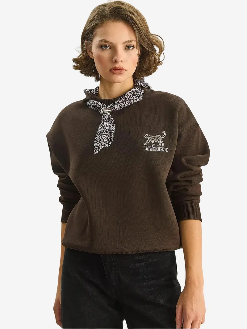 Bianco Lucci LUCCI Crew Neck Sweatshirt with Print Accessory