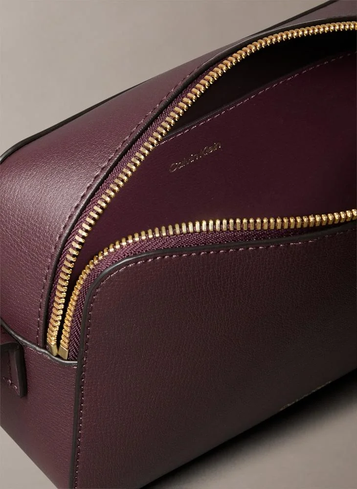 كالفن كلاين Logo Foil Elongated Camera Bag