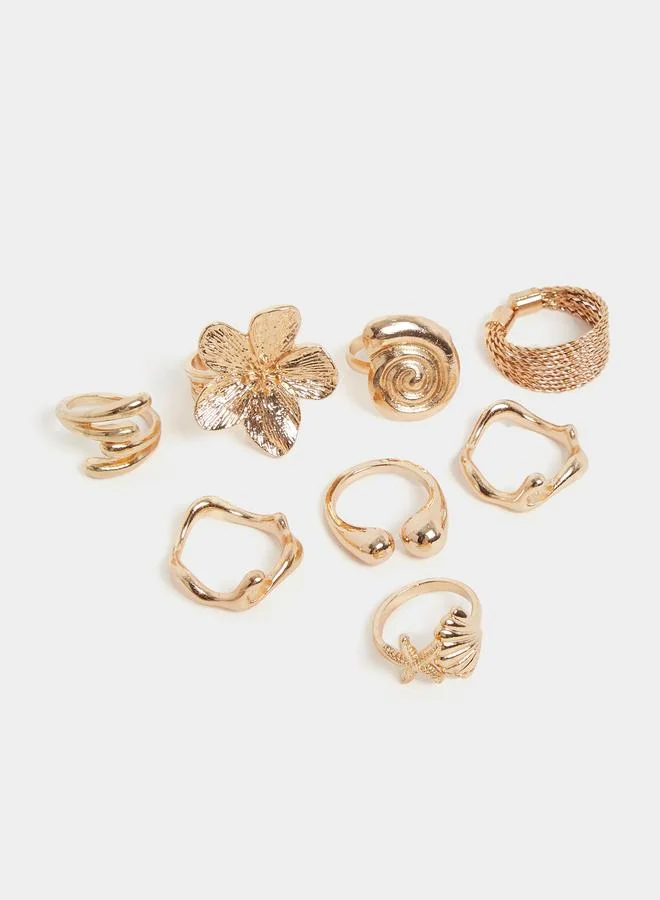 ستايلي مجموعة من 8 - خواتم بتفاصيل زهرة