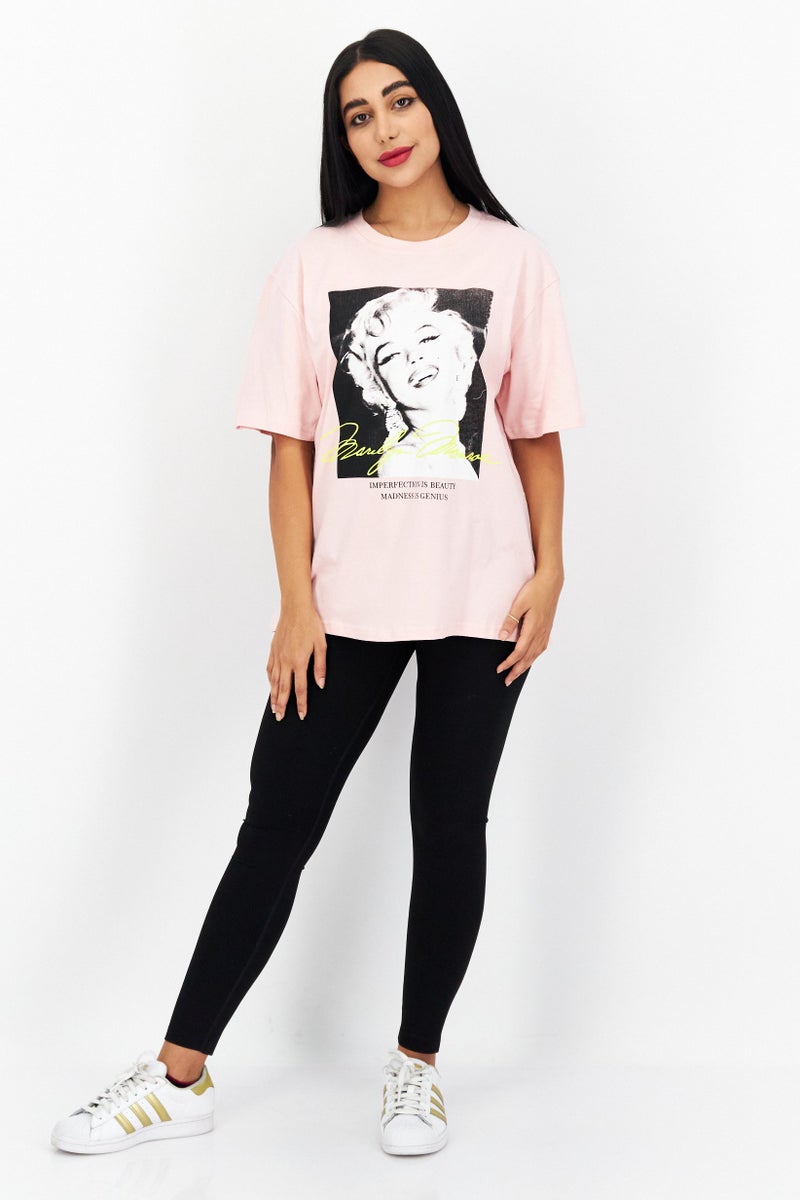 Marilyn Monroe Women Crew Neck Short Sleeve Graphic Print T Shirt, Pink Combo - Image 3
