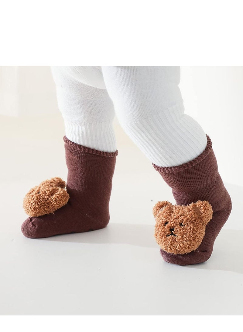 أحذية حضانة الأطفال لفصل الشتاء، حذاء طفل دافئ، حذاء طفل بتصميم دب كرتوني جذاب، حذاء طفل ناعم بنعل مرن. - Image 1