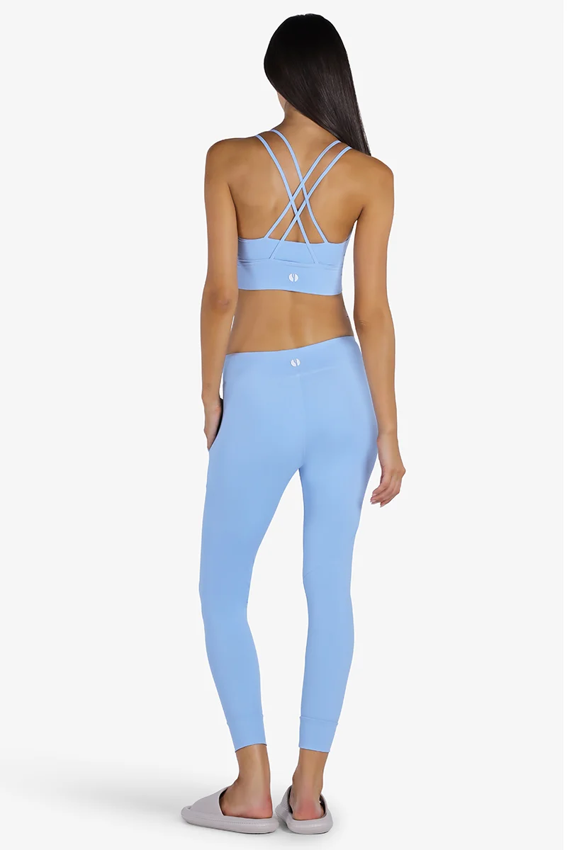 ياسيكو YesEco Women’s Light Blue Sports Bra – High-Support Padded Criss-Cross Back Activewear for Yoga, Running, Fitness & CrossFit | 75% Recycled Nylon, 25% Spandex | Eco Bra Only