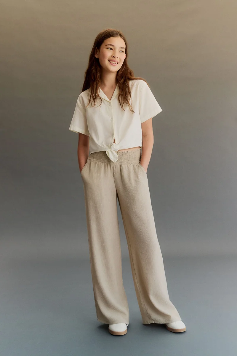 H&M Smocked crinkled trousers