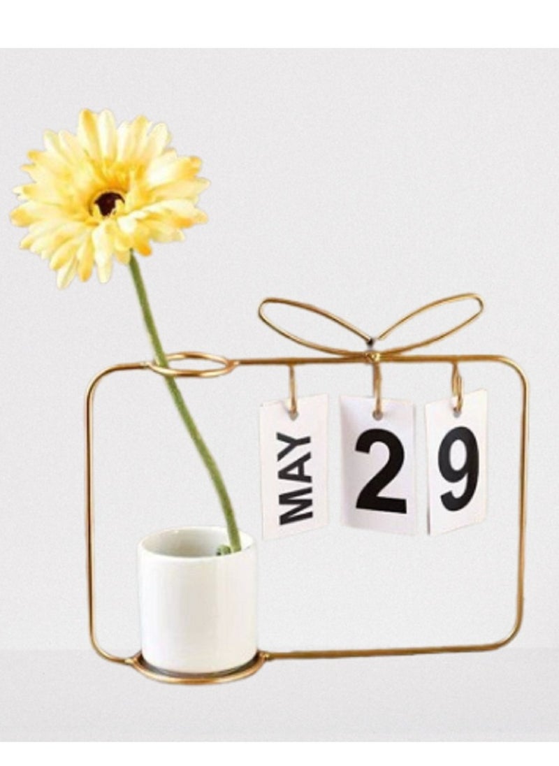 Generic Metal Desk calendar with vase for office, home and kitchen decor Size : 21*24 cm  - Image 1