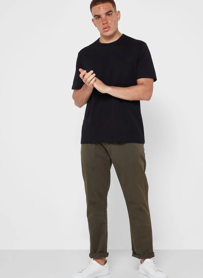 Mango Man Essential Front Pocket T-Shirt
