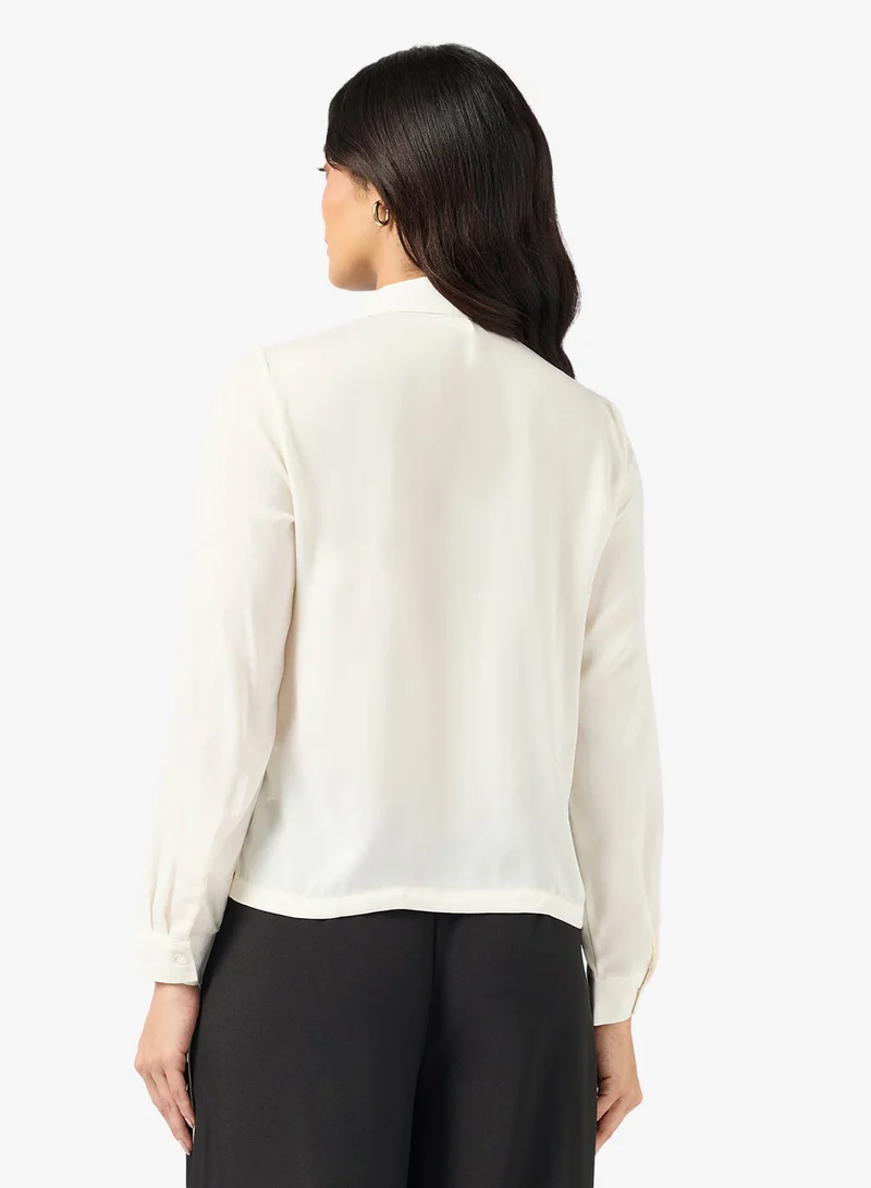 فيرو مودا قميص بأزرار وأكمام طويلة من في إم جريتشن