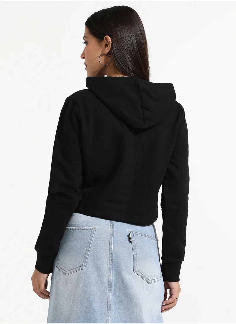 Campus Sutra Women's Black Slay All Day Hoodie With Ribbed Hem